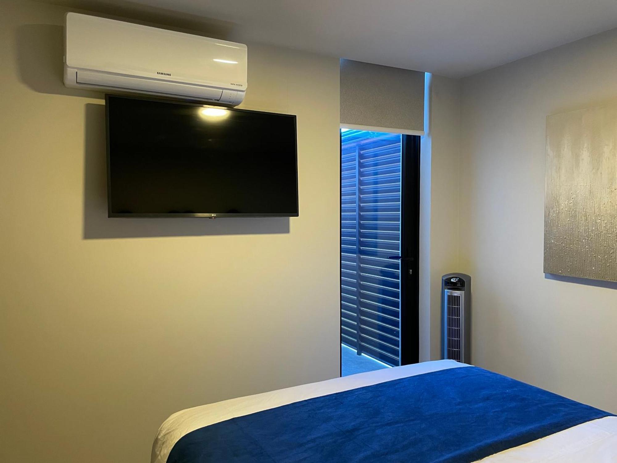 Cozy Apartment With Terrace, Sj Cosmopolitan Tower #402 San José Exterior foto