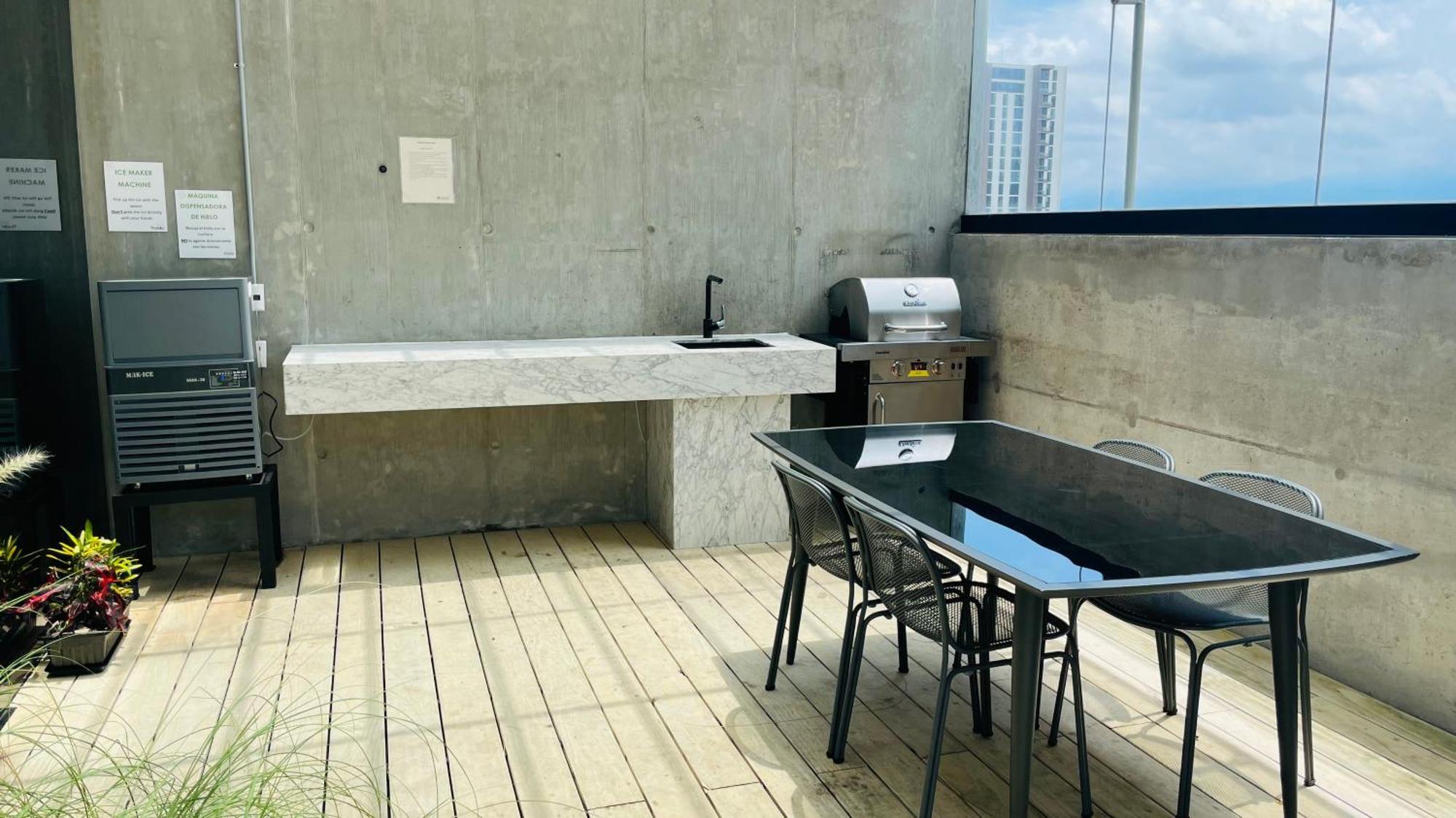 Cozy Apartment With Terrace, Sj Cosmopolitan Tower #402 San José Exterior foto